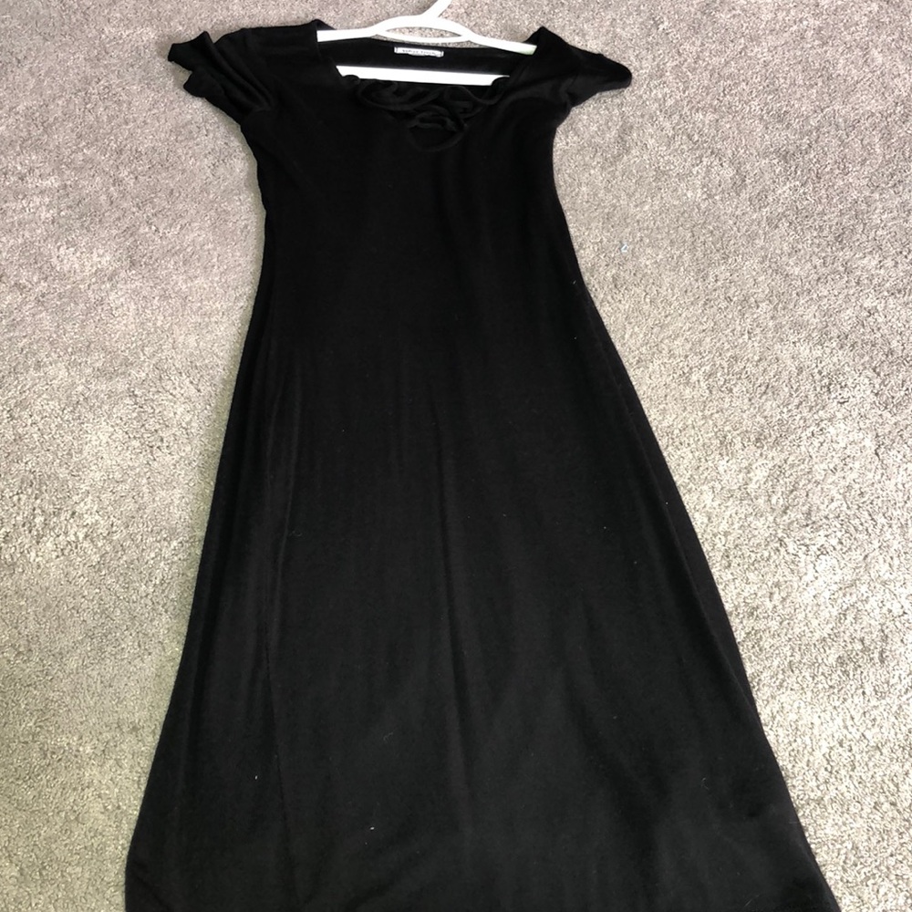 Black midi cross cross dress